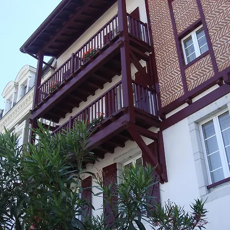 Hotel Hotel-restaurant De La Paix Saint-Palais (Pyrenees-Atlantiques)