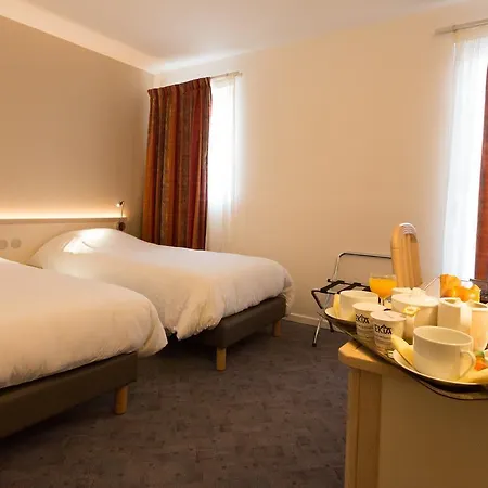 Hotel Hotel-restaurant De La Paix Saint-Palais (Pyrenees-Atlantiques)