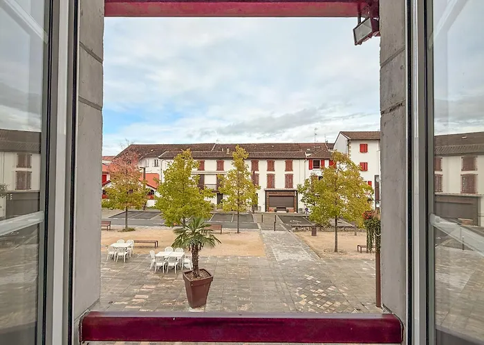 Hotel Hôtel-restaurant De La Paix