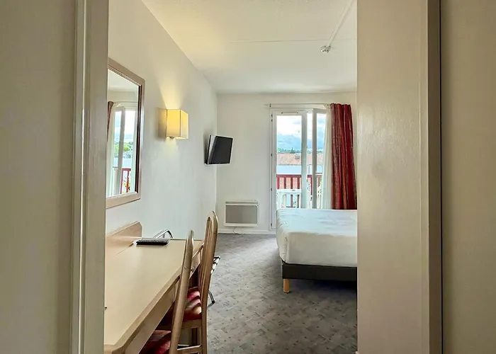 Hotel Hôtel-restaurant De La Paix Saint-Palais (Pyrenees-Atlantiques)